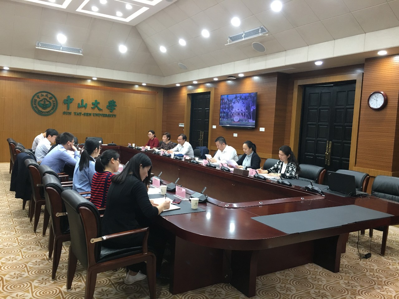 座谈会现场照片